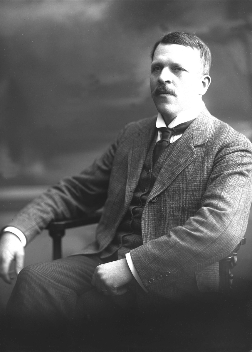 Gustav Borgen, NFB.43759