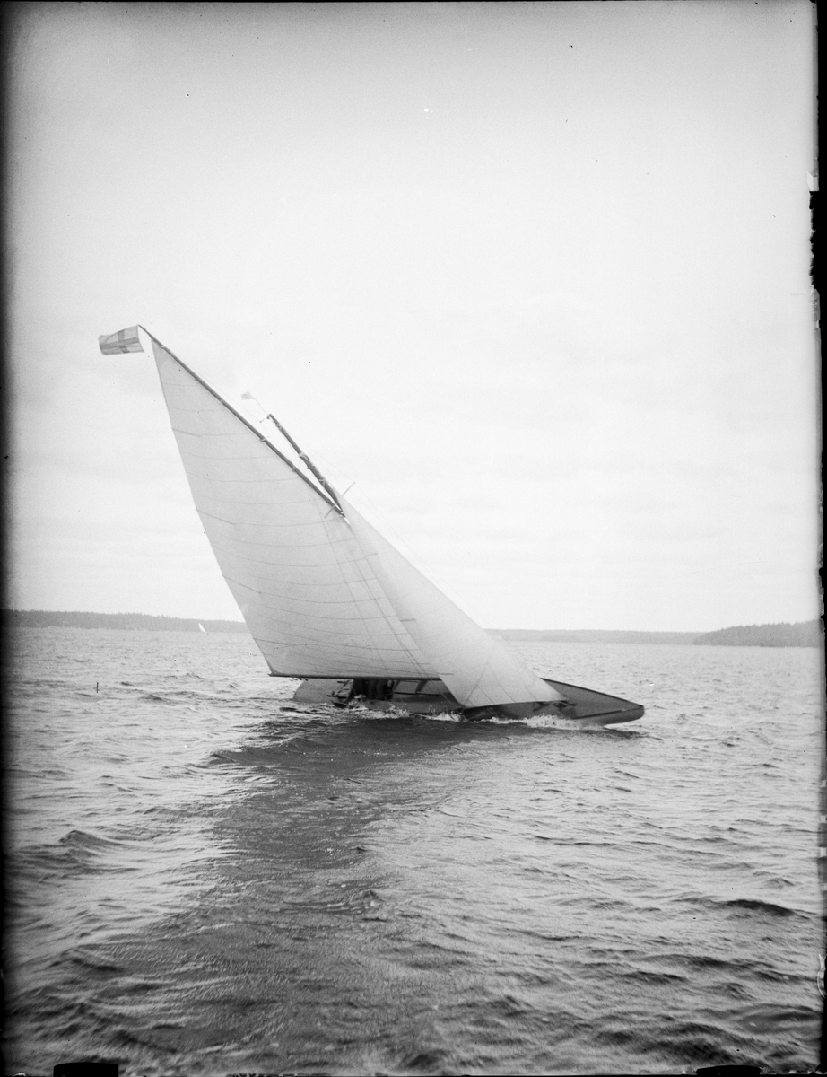 Paul Sandberg, Sailboat, Uppland