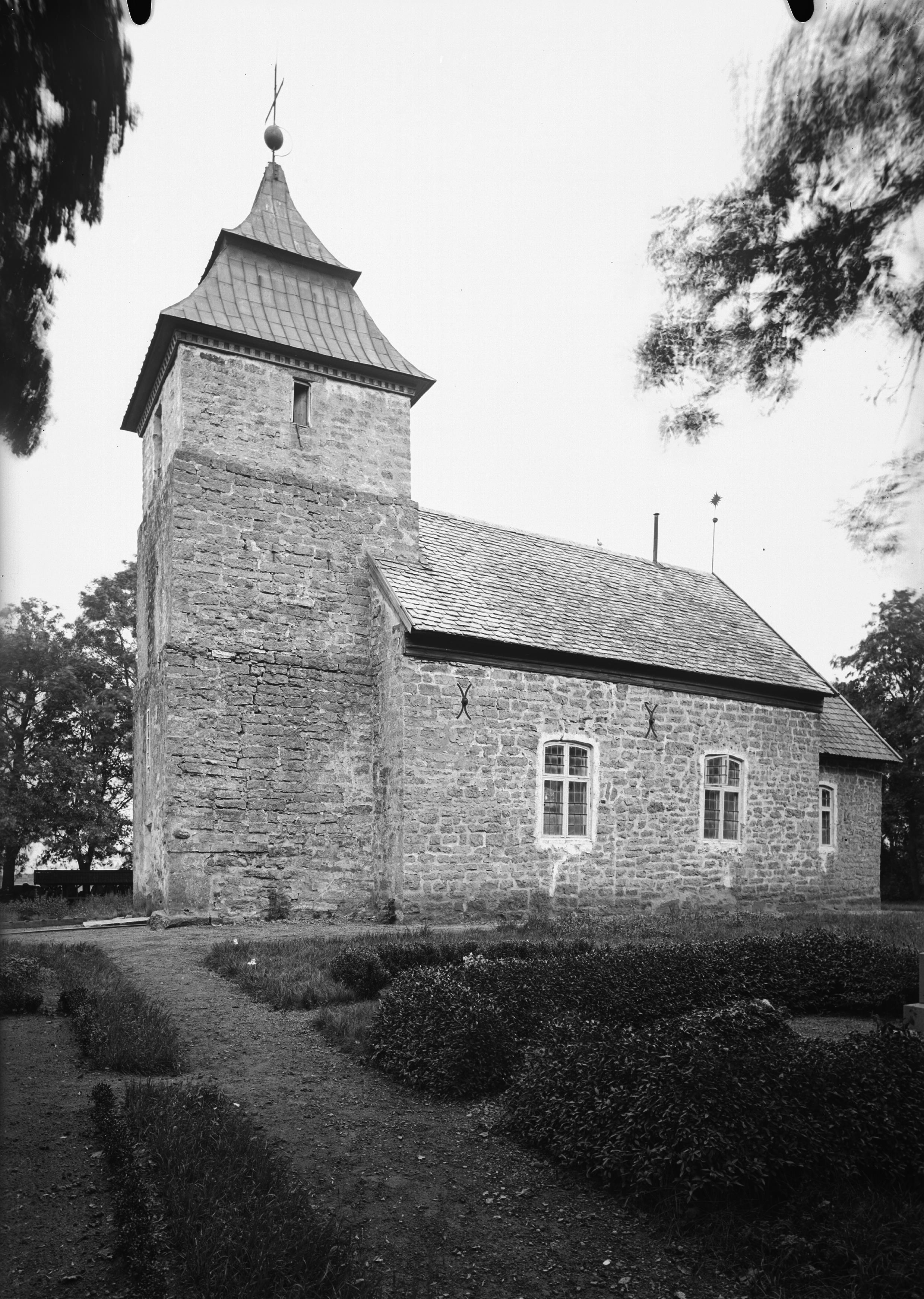 Anders Roland, Lindärva kyrka