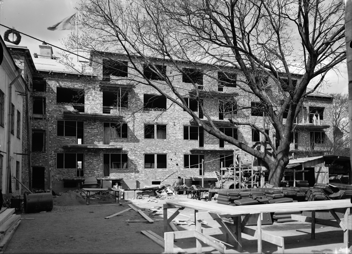 Paul Sandberg, Flerbostadshus under byggnation, kvarteret Alfhild, Uppsala 1936