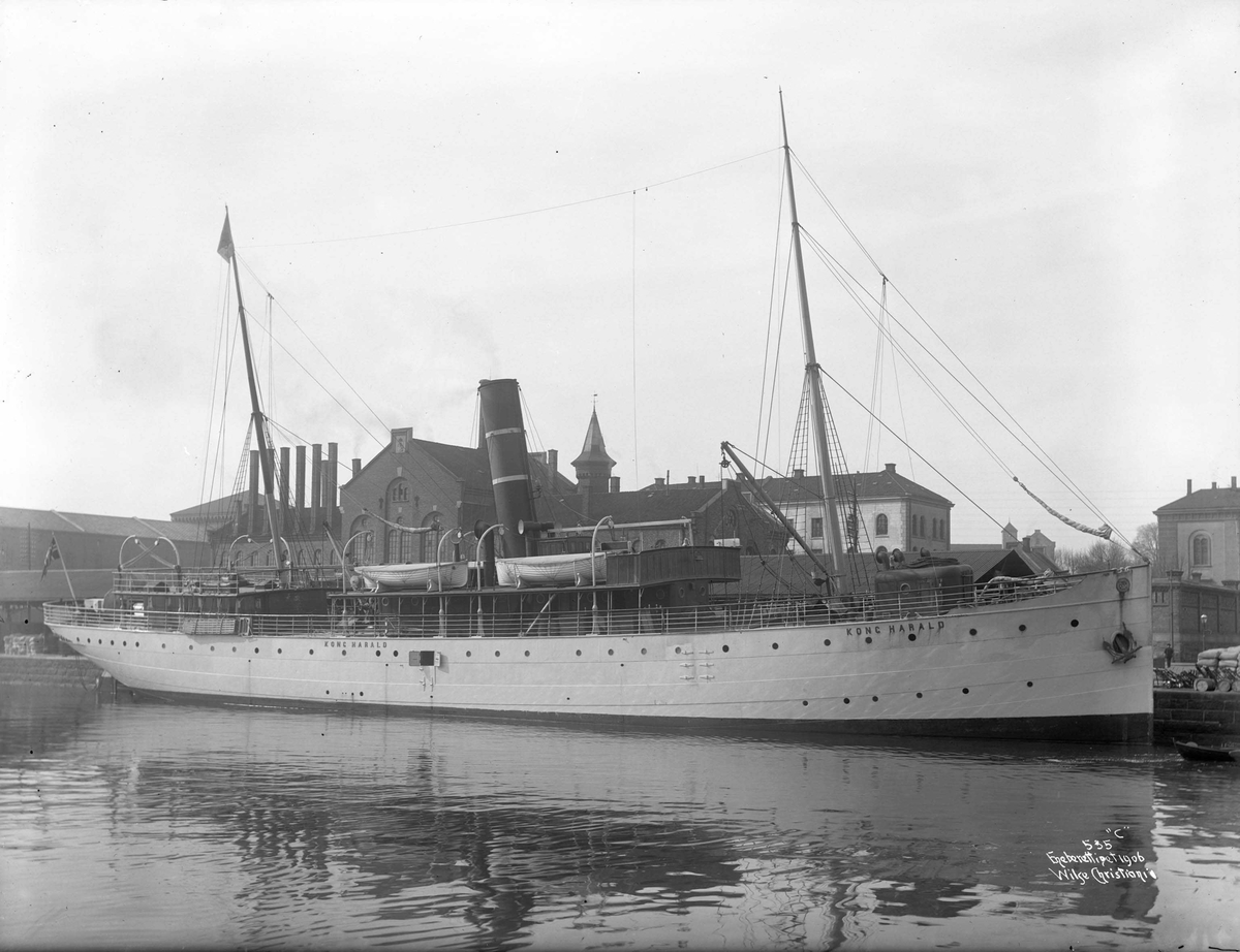 Anders Beer Wilse, D/S Kong Harald (b. 1890, Tecklenborg, Geestemünde)