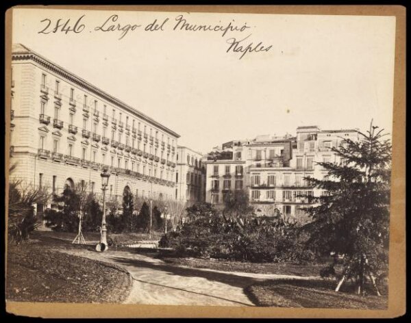 Francis Frith, Largo del Municipio.  Naples