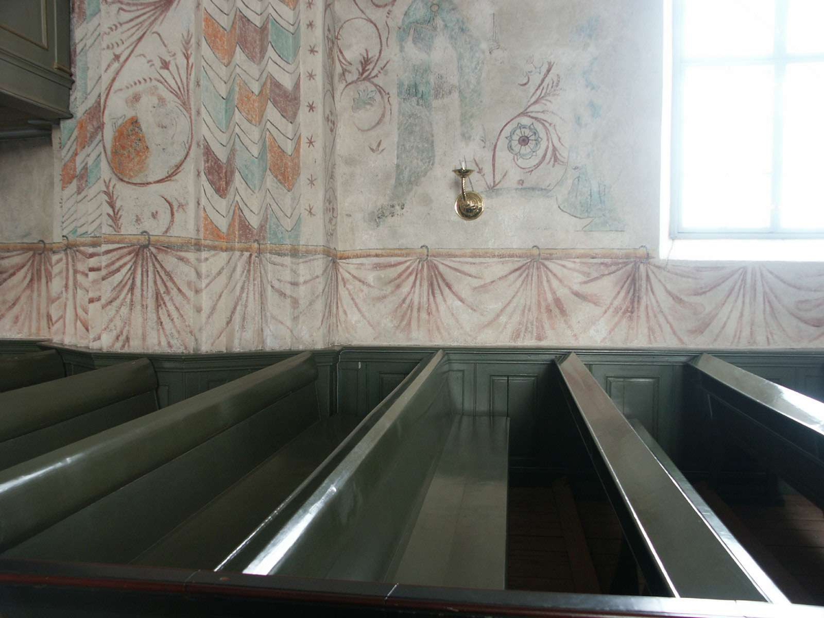 Johan Dellbeck, Bänkkvarter och kalkmålning i Litslena kyrka, Litslena socken, Uppland 2004