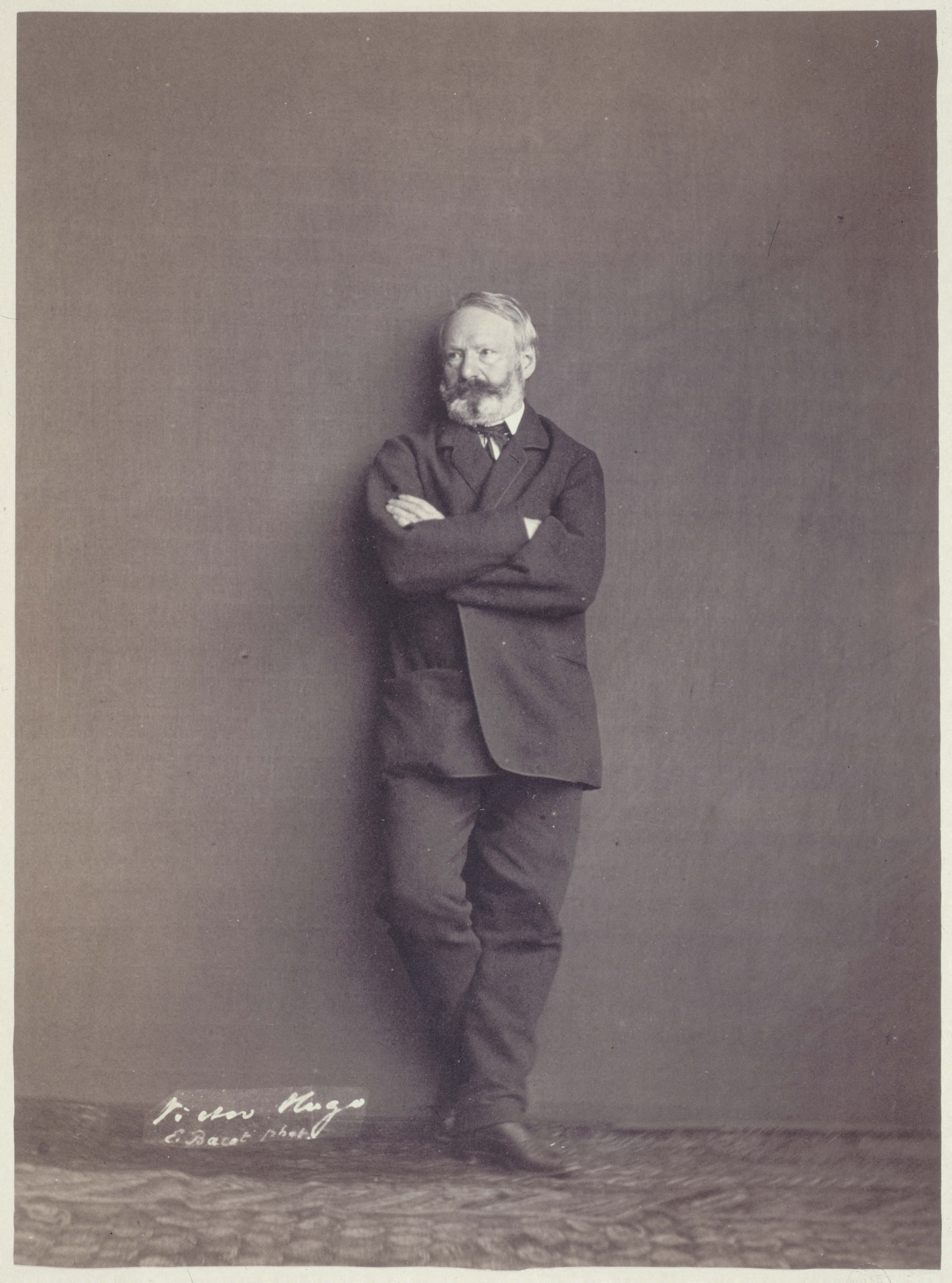 Edmond Bacot, Portrait en pied de Victor Hugo (1808-1885), (écrivain)
