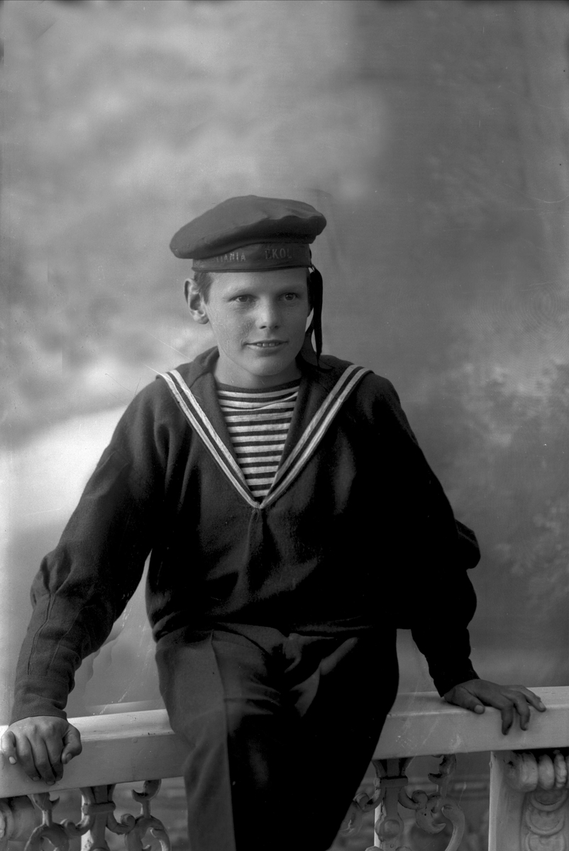 Gustav Borgen, NFB.30704