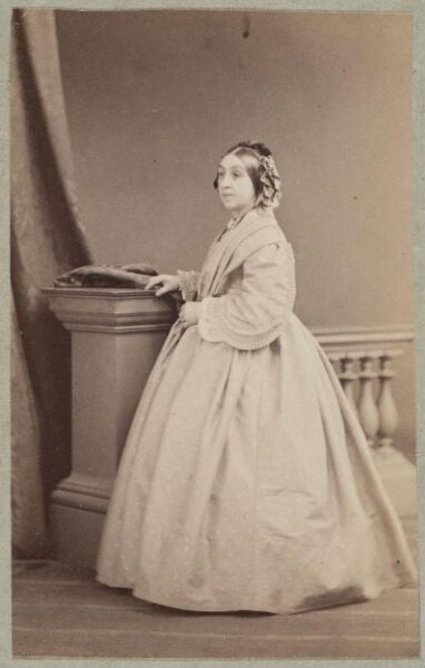 Unknown, Carte-de-visite photographs (480). Four photographs  are dry-mounted to each sheet (120).