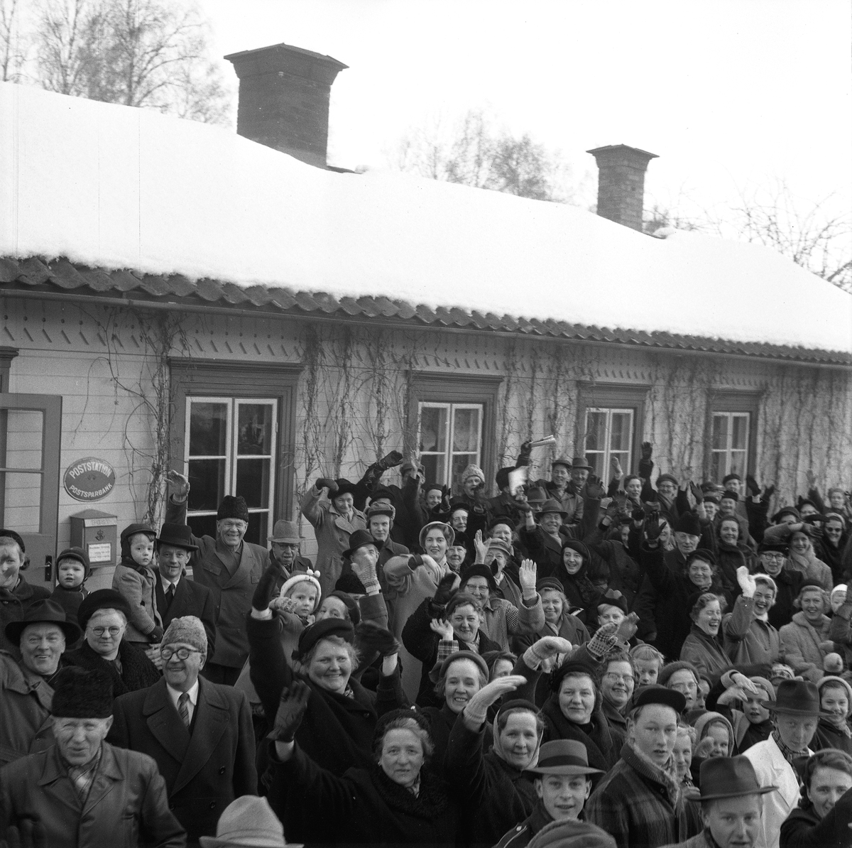 Örebro Kuriren, The railway turns 100. March 1956.