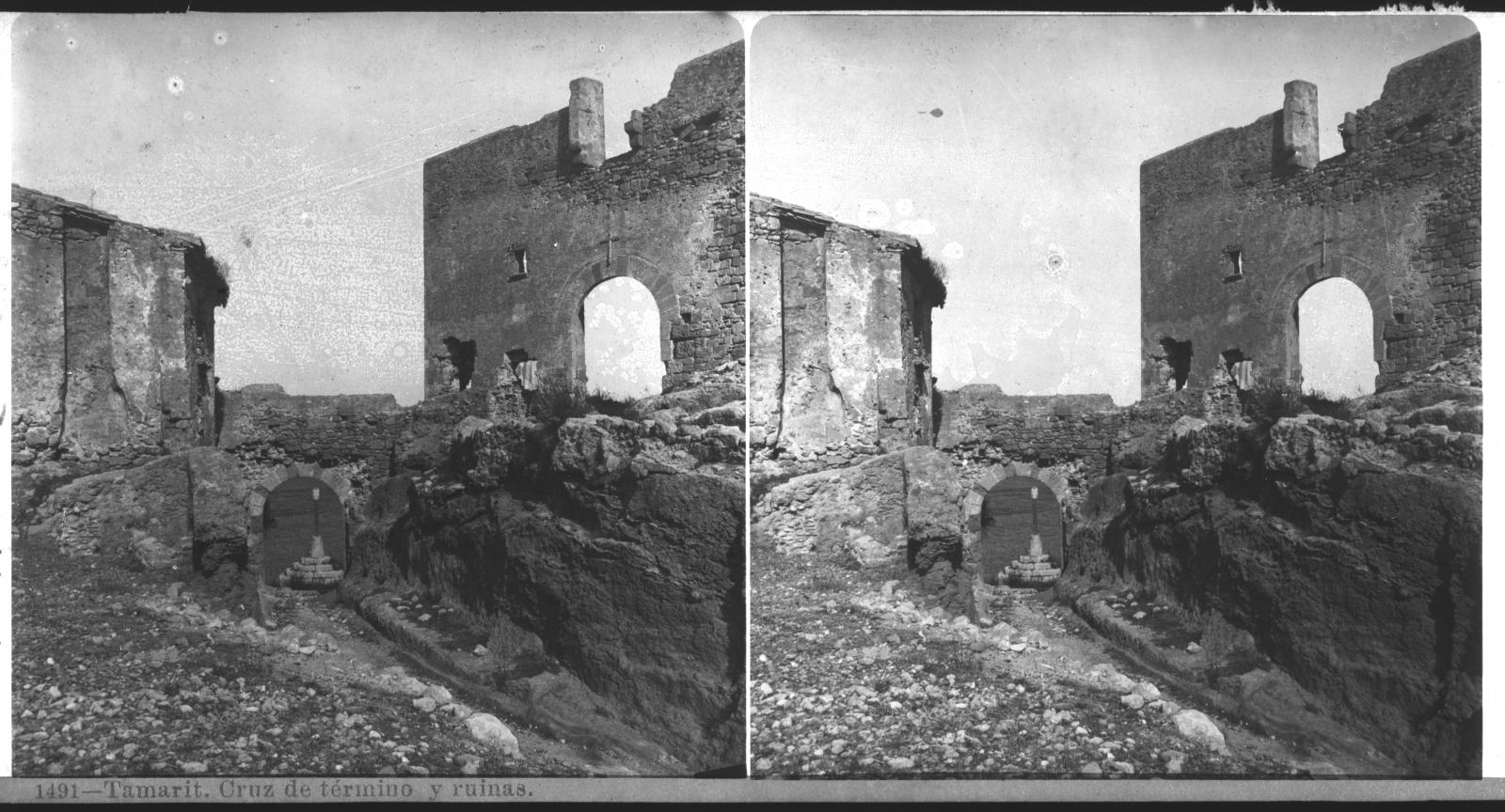 Desconegut, 1491 - Tamarit. Cruz de término y ruinas