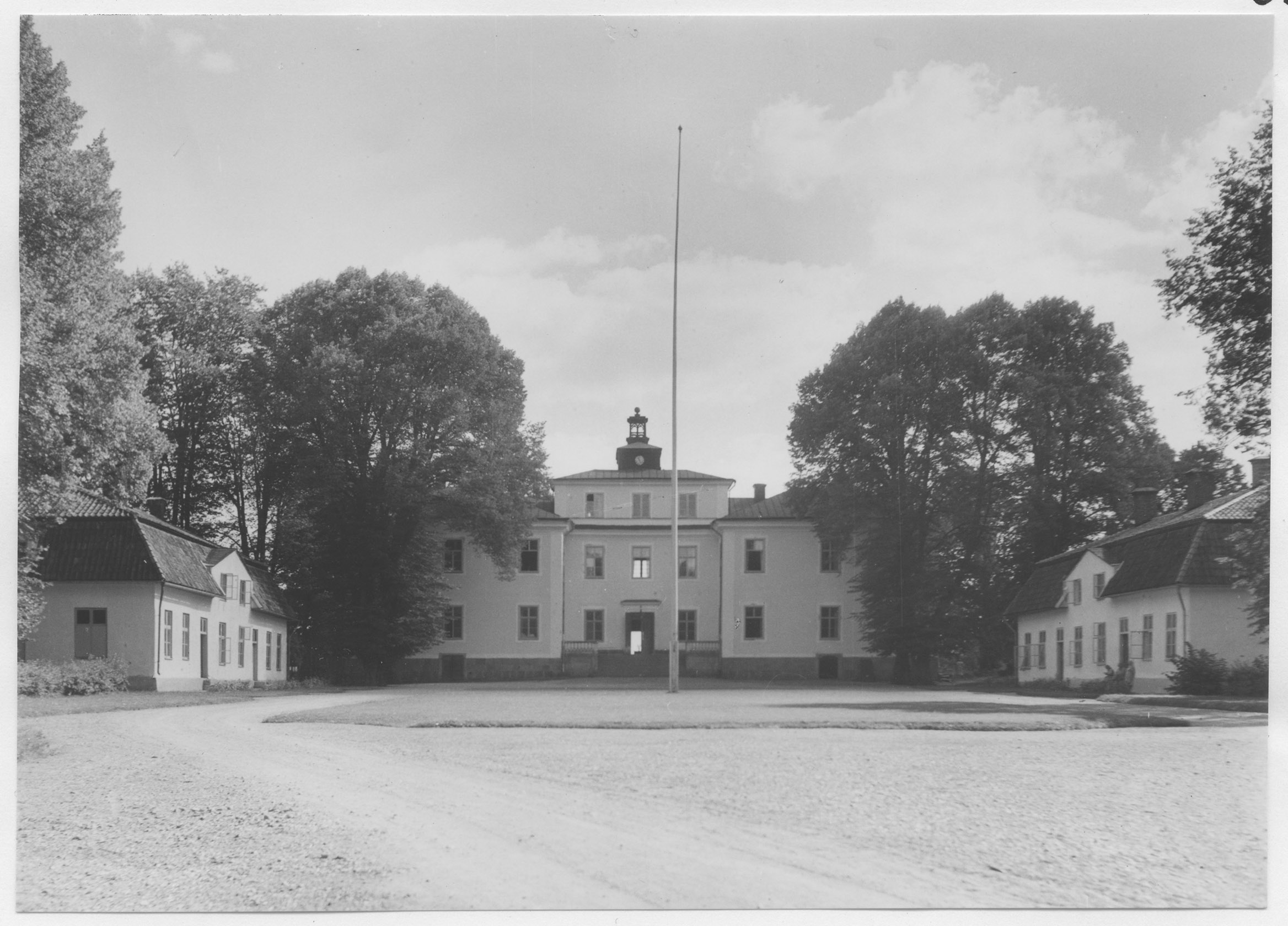 Mårten Sjöbeck, Haga säteri