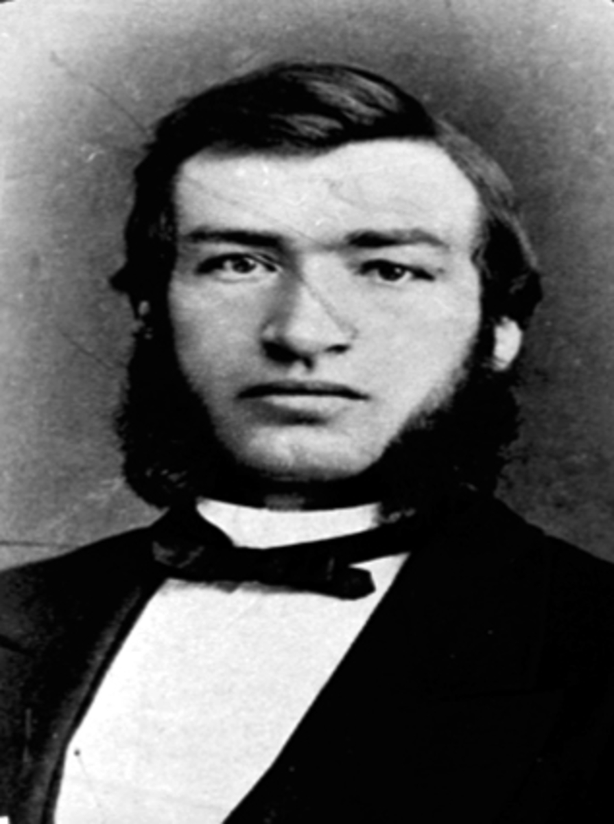 Anno Domkirkeodden, PORTRETT KJØPMANN BERNT BERG, 1841- DØD: ?. FORMANN I HAMAR HANDELSSTANDS FORENING 1878.