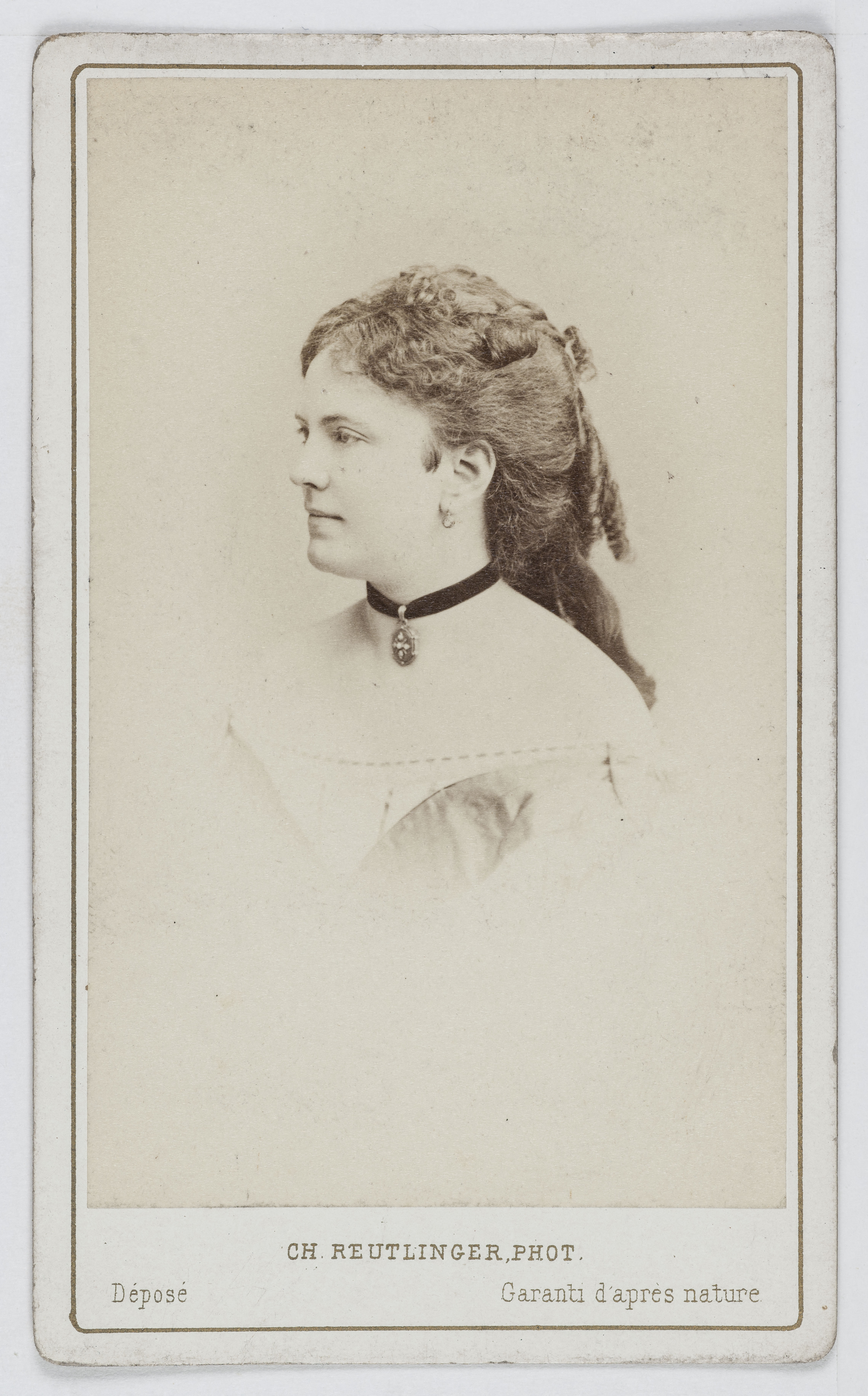 Charles Reutlinger, Portrait de Singelée, actrice de théâtre entre 1869 et 1874.