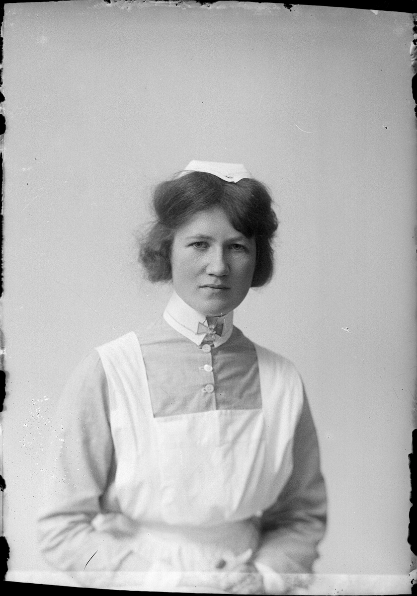 Skötsner-Edhlund, Agnes Modin från Östhammar, Uppland 1923