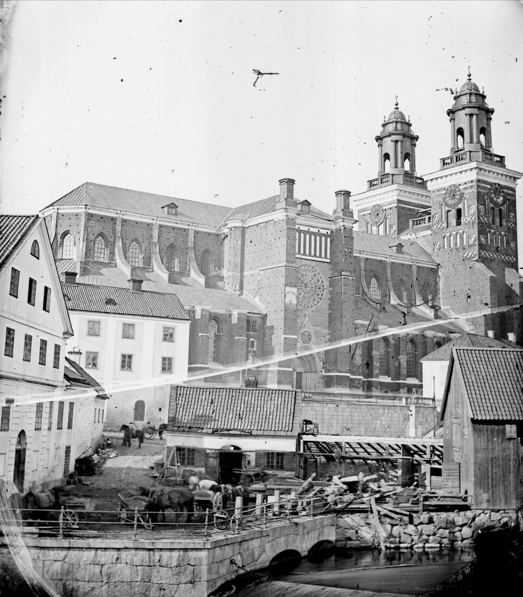 Paul Sandberg, Reprophotography - Akademikvarnen and Uppsala Cathedral before the Zettervallska renovation, Uppsala