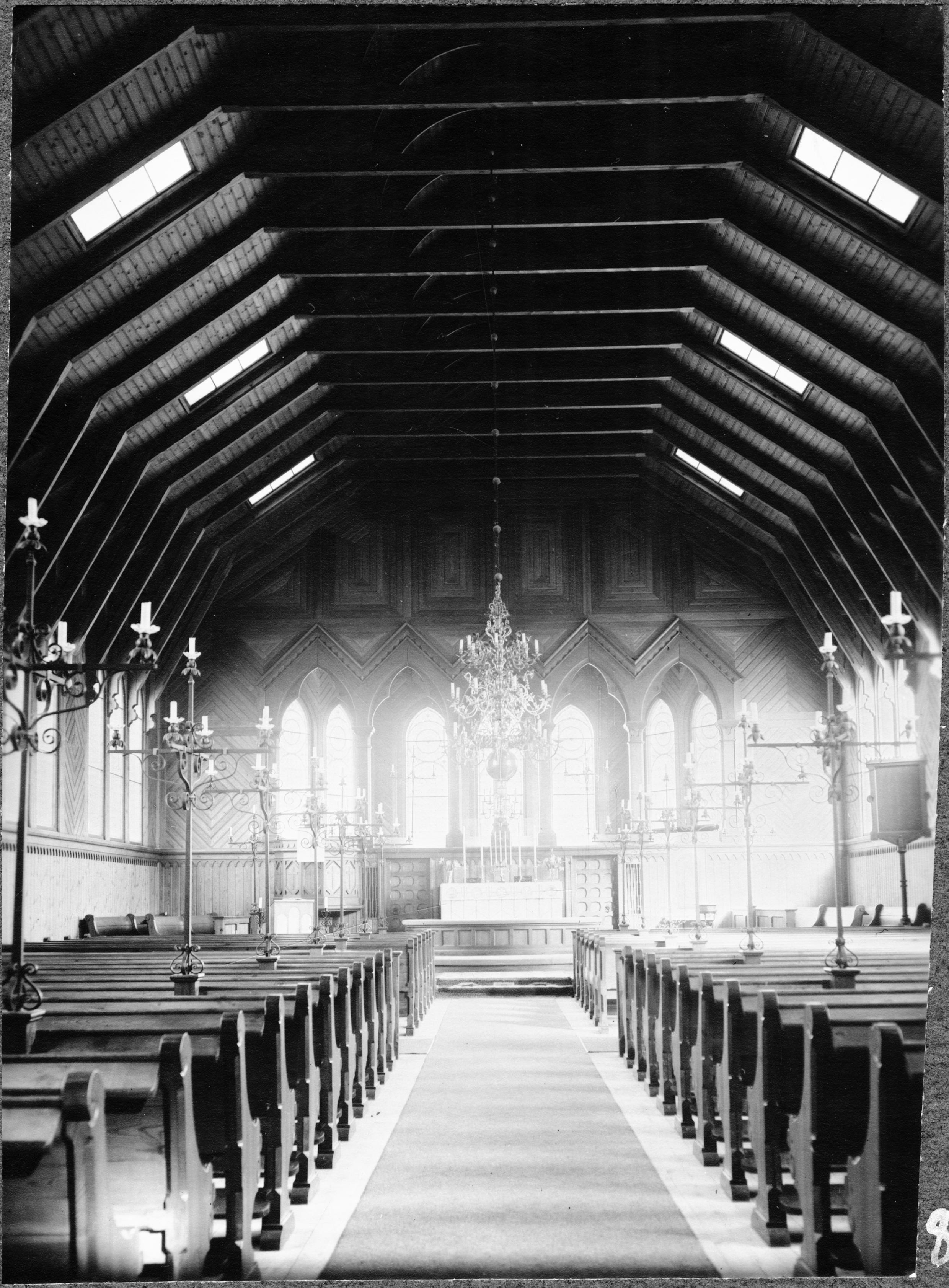 Adolf Niklasson, Nykyrka kyrka