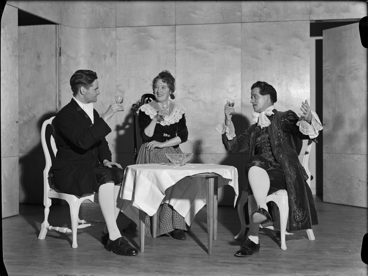Paul Sandberg, Teaterföreställning, Uppsala 1948