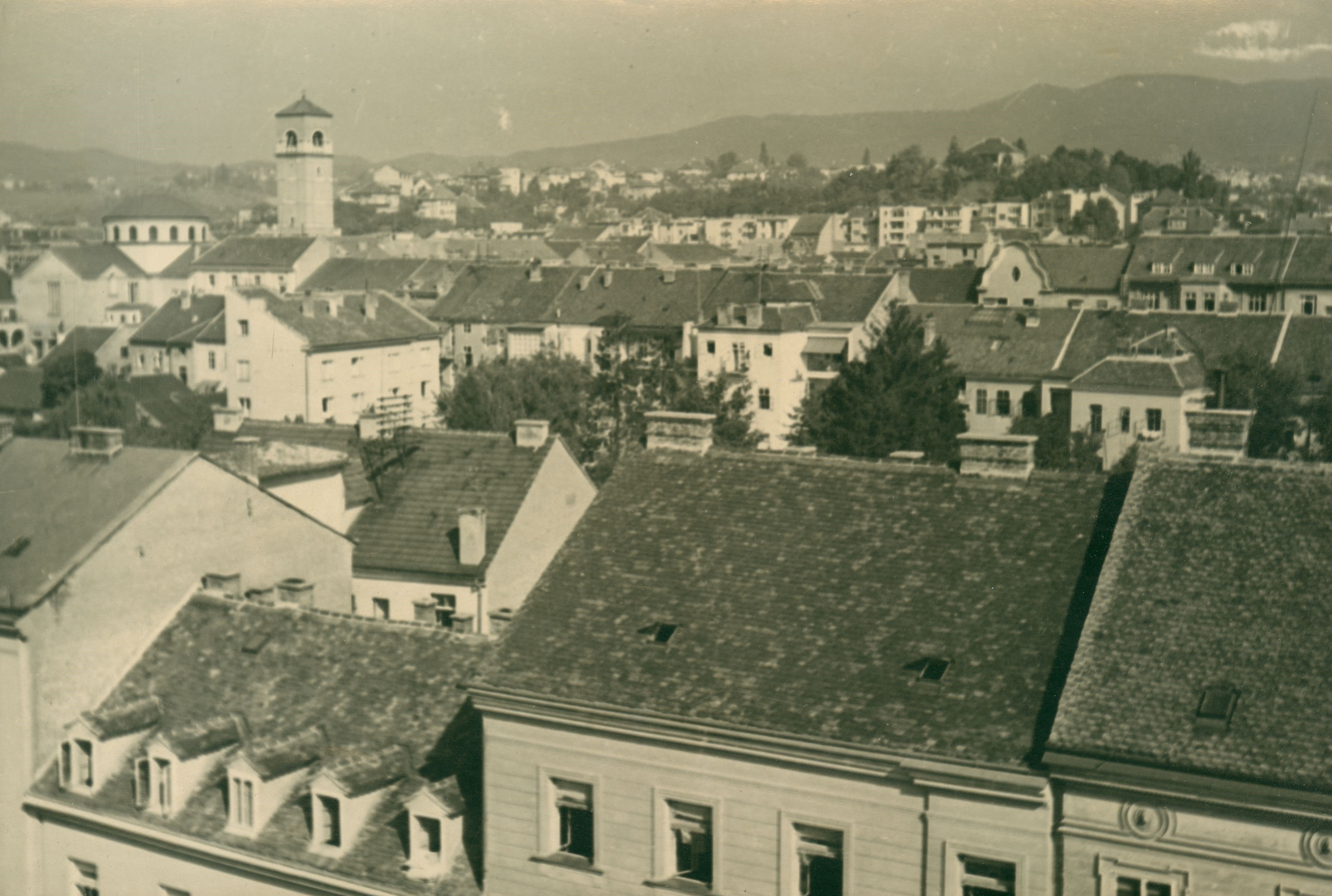 Vladimir Horvat, Zagreb - Klaićeva ulica, pogled prema crkvi sv. Blaža
