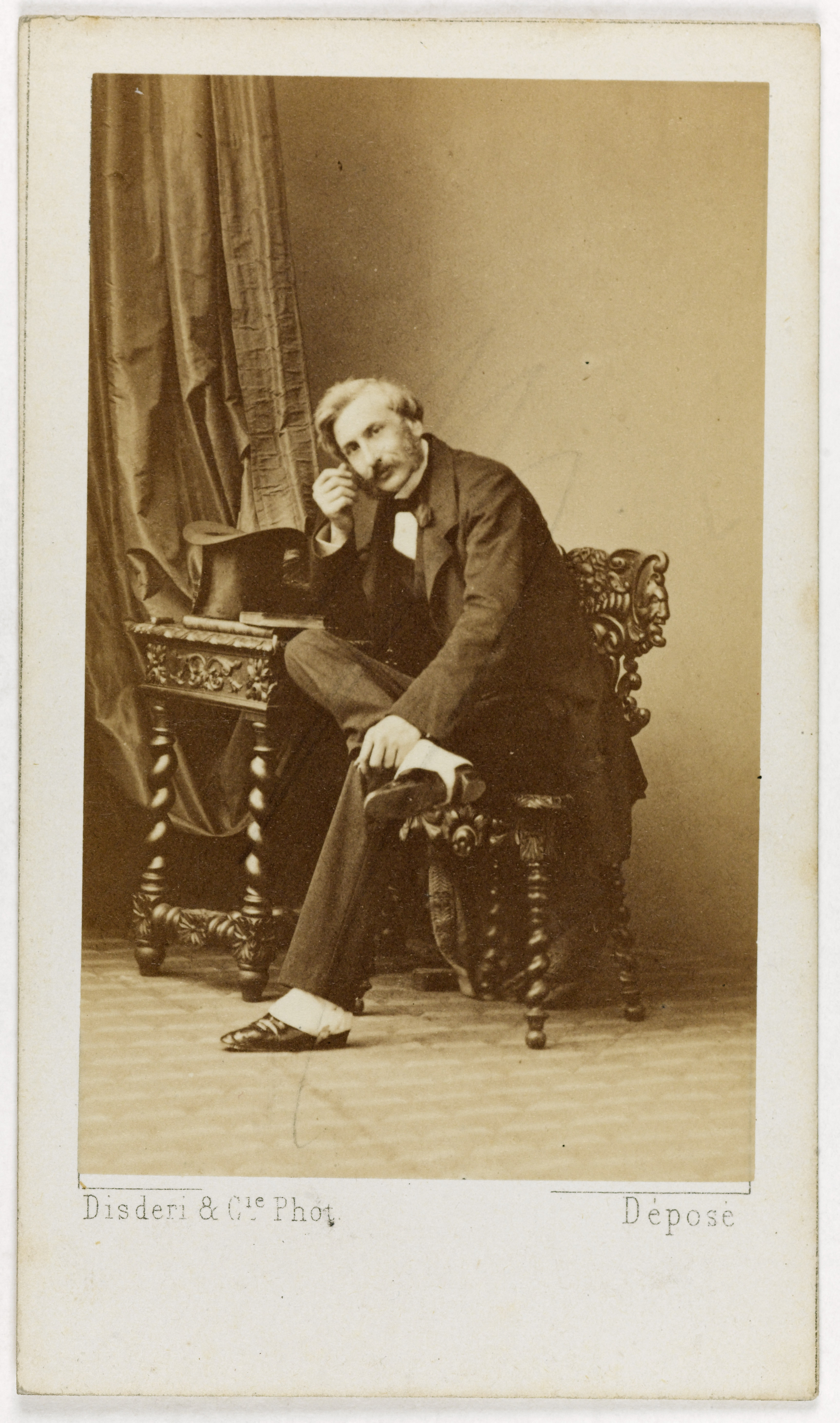 Disderi & Cie, Portrait de Mario Uchard (1824-1893), romancier, auteur dramatique