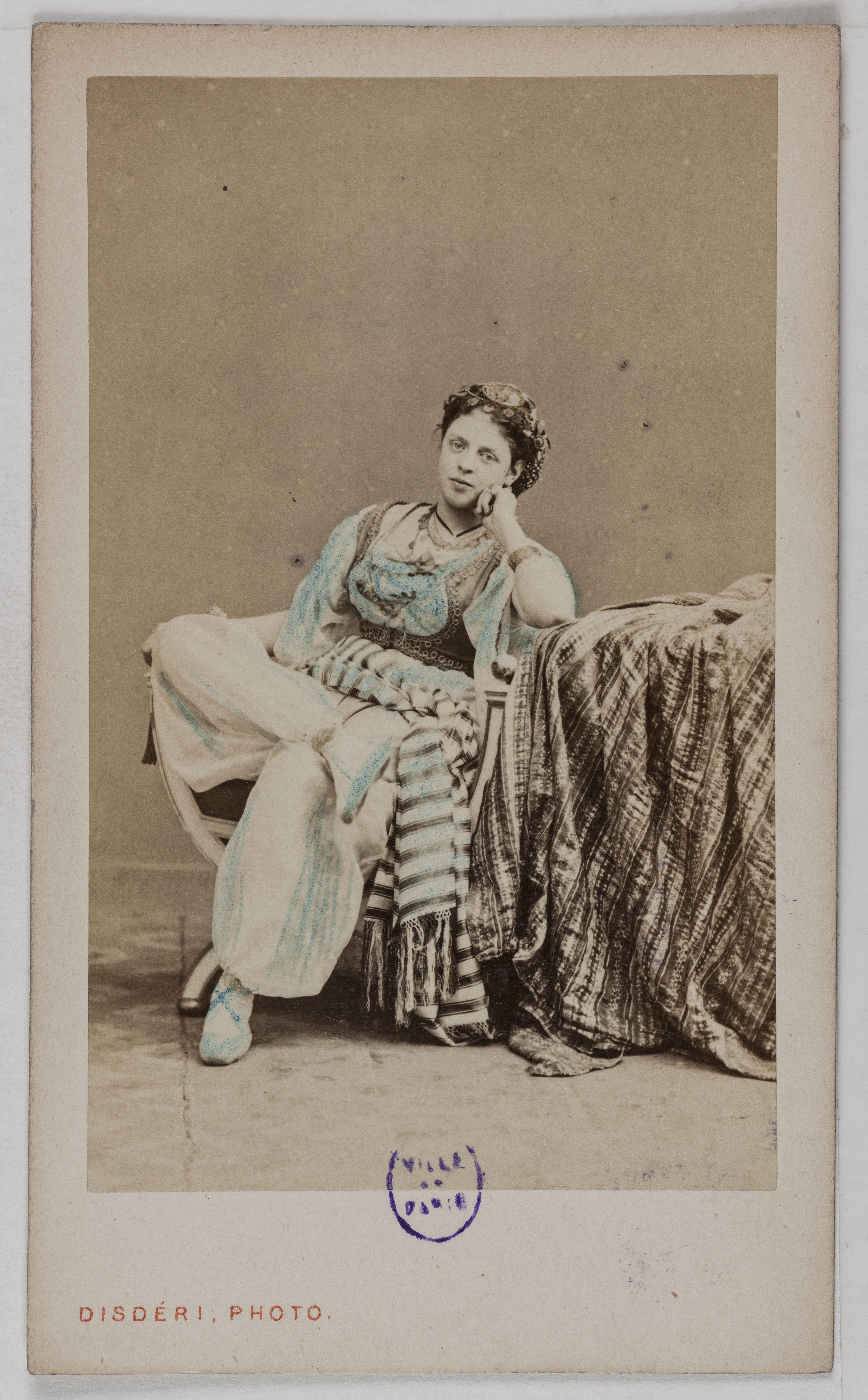 André-Adolphe-Eugène Disdéri, Portrait de Malo, (actrice)