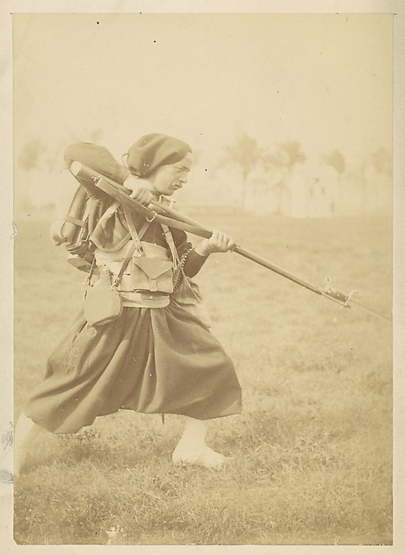 Unknown, [Soldier Training with Bayonette]