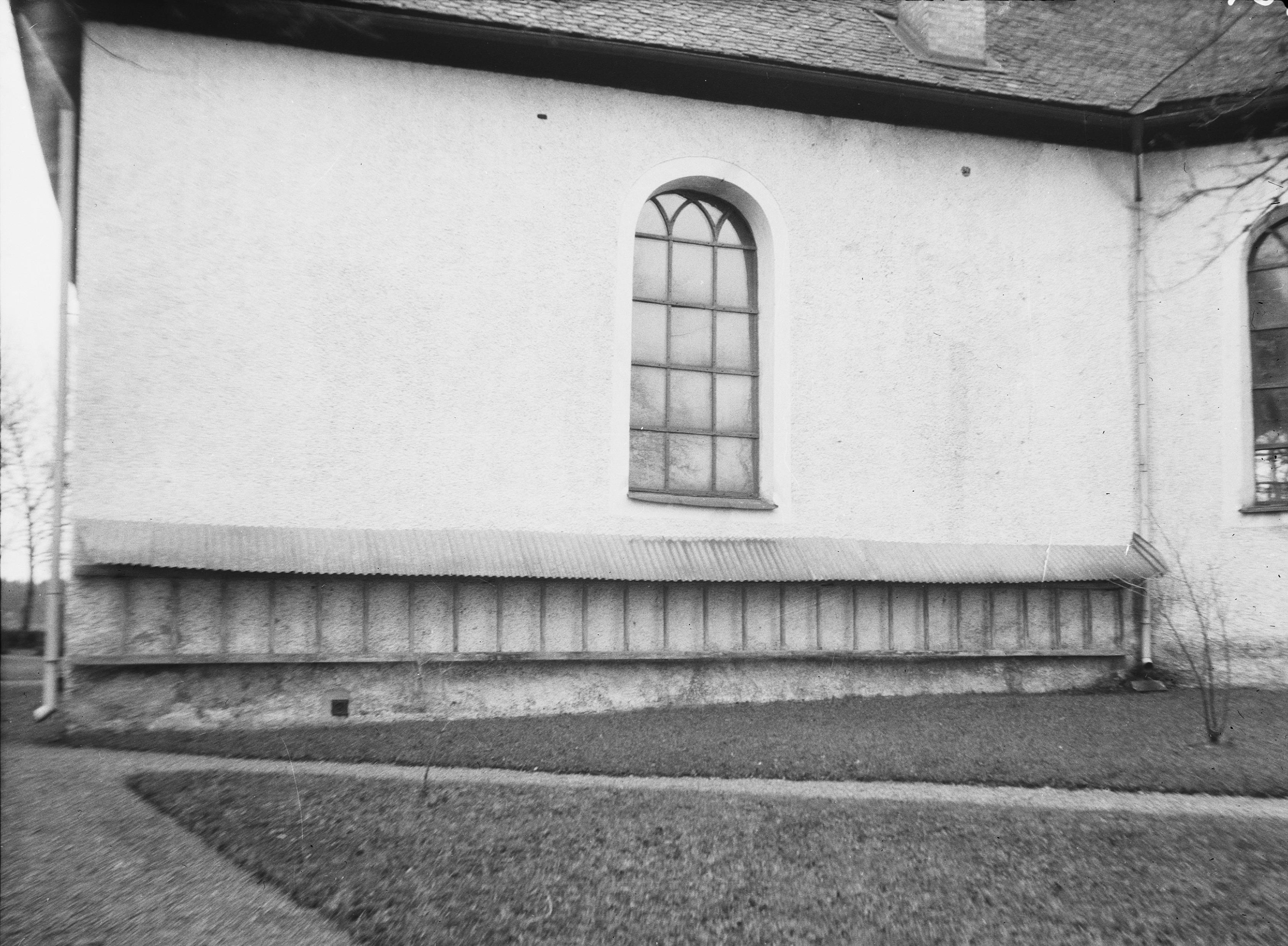 Per Olof Westlund, Grava kyrka