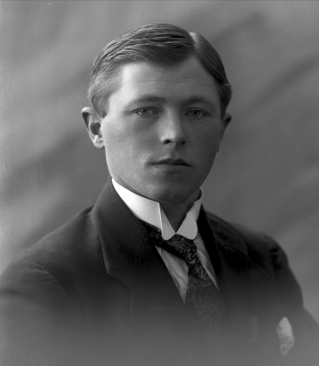 Gustav Borgen, NFB.37450