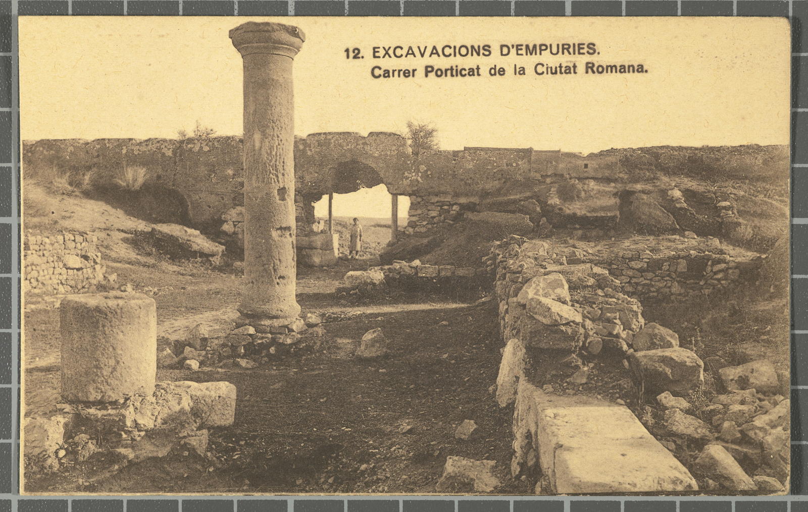 Josep Esquirol Pérez, 12. Excavacions d'Empuries. Carrer Porticat de la Ciutat Romana