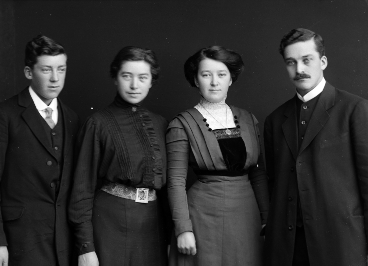 Christian Grundseth, BJØRNES, GR: 4, FAMILIE, 13514.