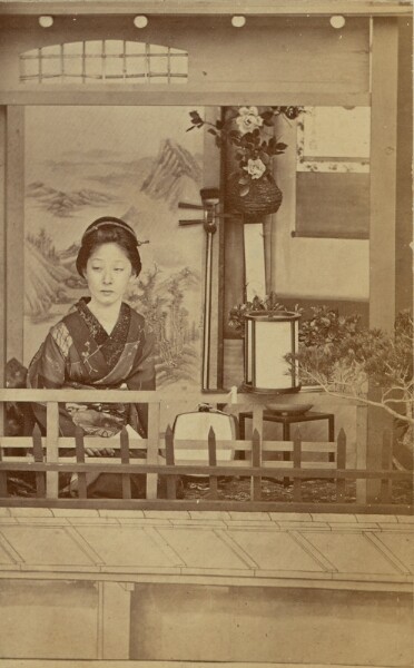 Unknown, [Kneeling Japanese Woman]
