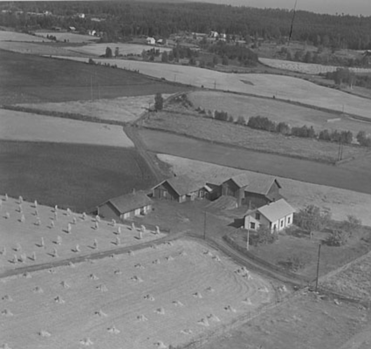 Widerøes Flyveselskap A/S, FLYFOTO KROKSLØKKEN