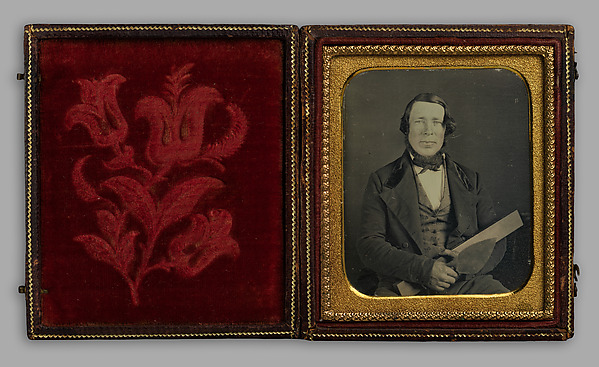 Unknown, [Mason Holding a Trowel]