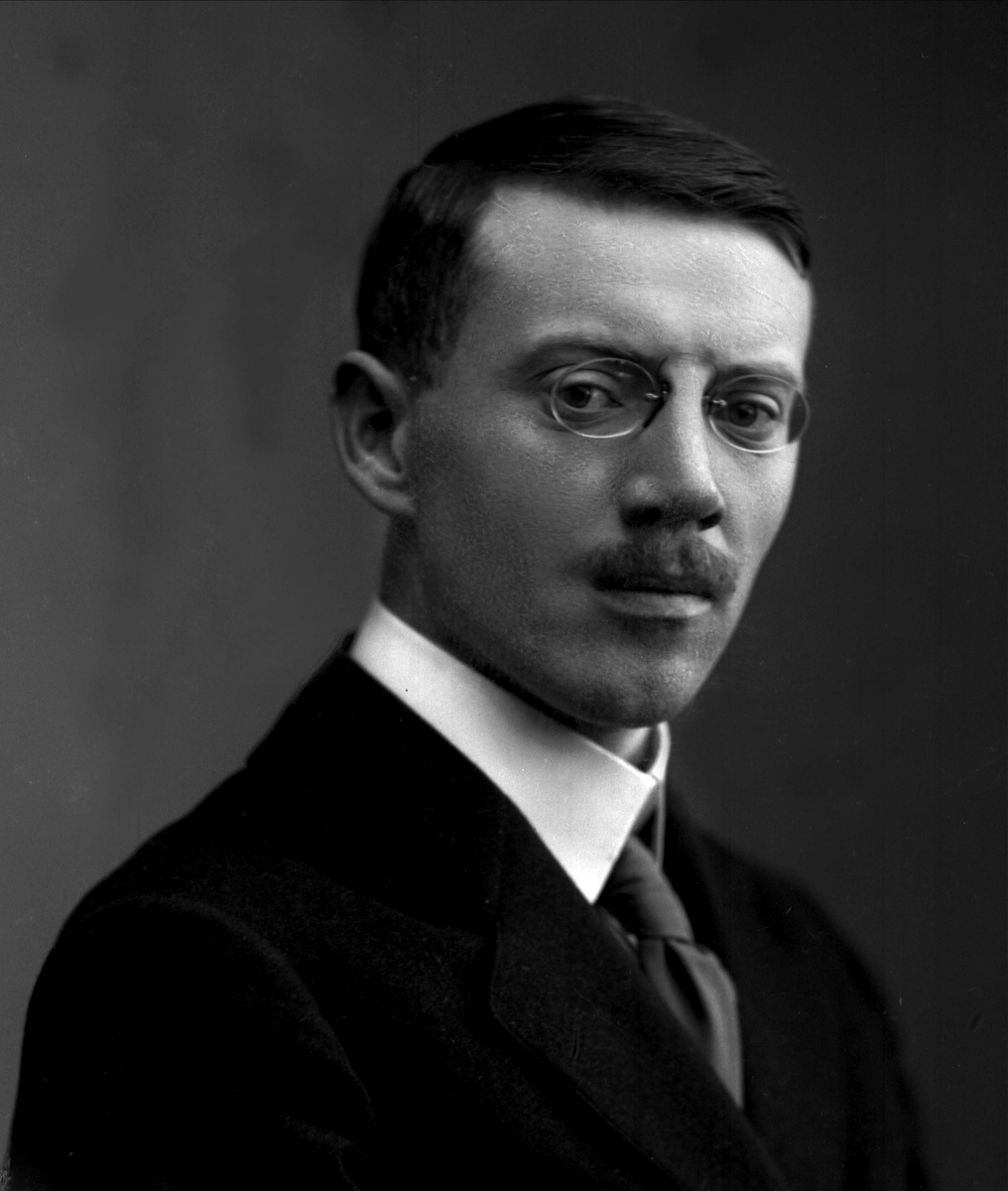 Gustav Borgen, NFB.04896
