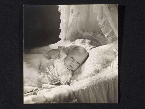 Beaton, Cecil (Sir), Photograph