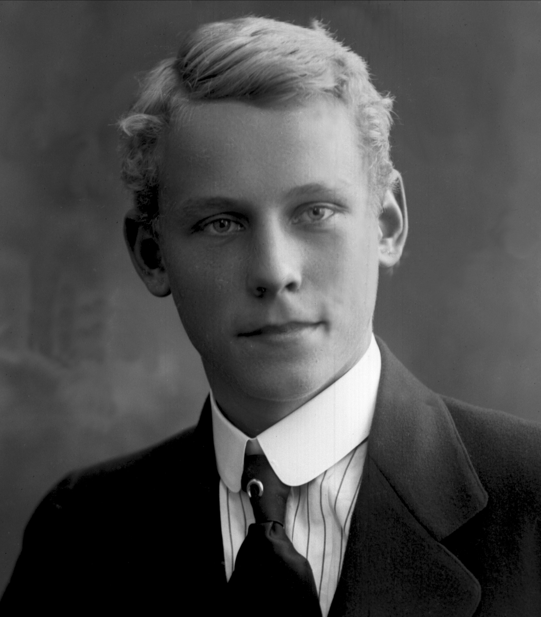 Gustav Borgen, NFB.28049