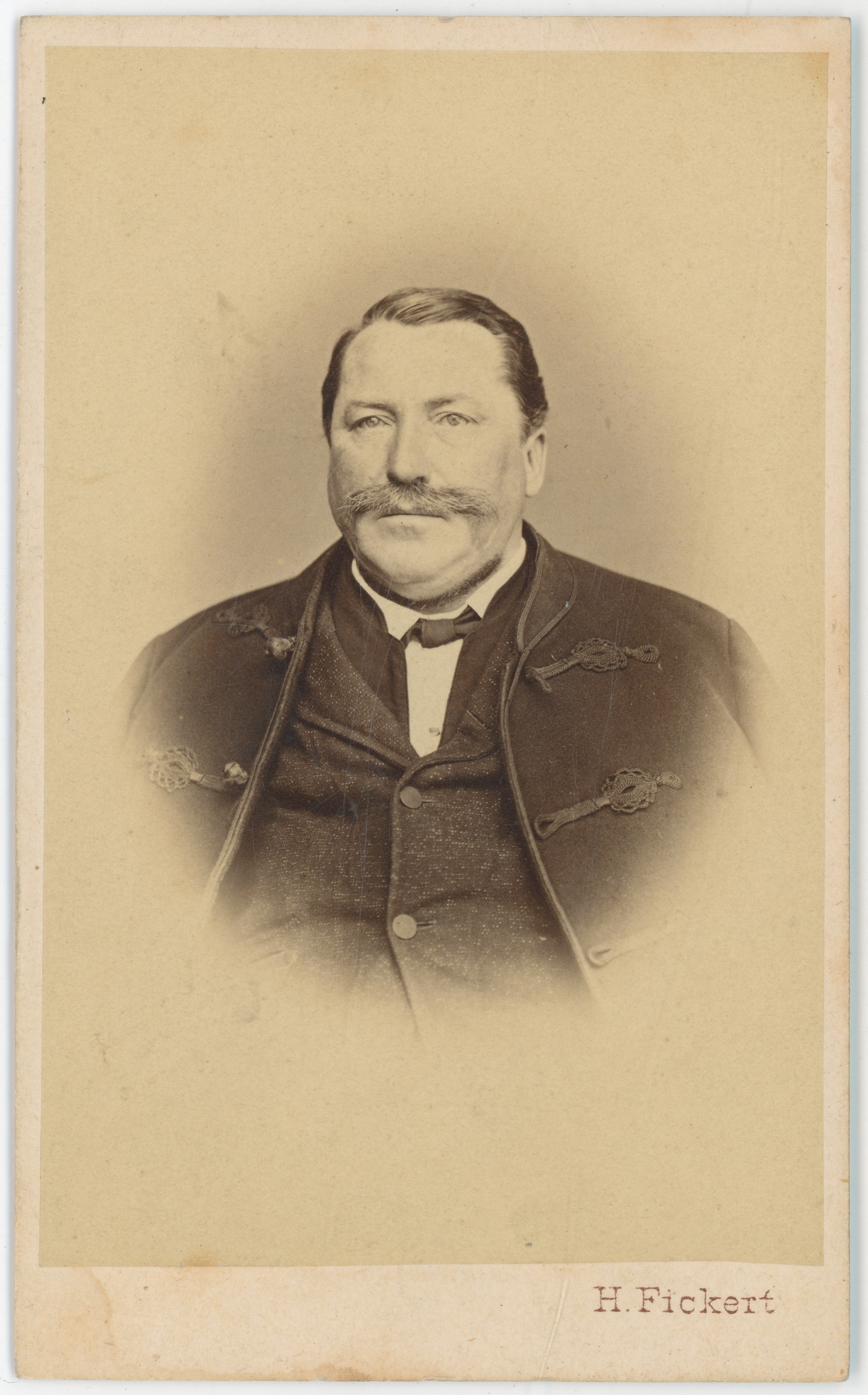 Herman Fickert, Muški portret