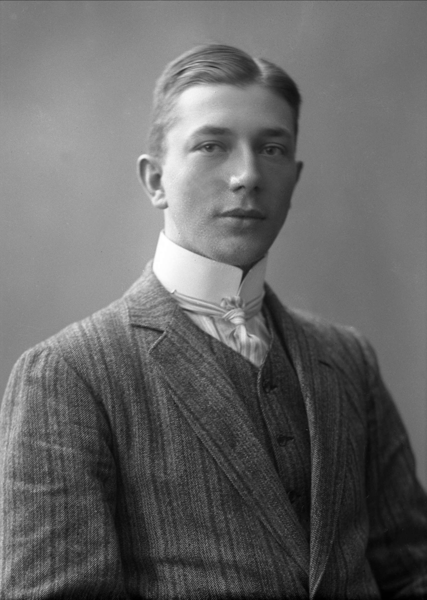 Gustav Borgen, NFB.42853