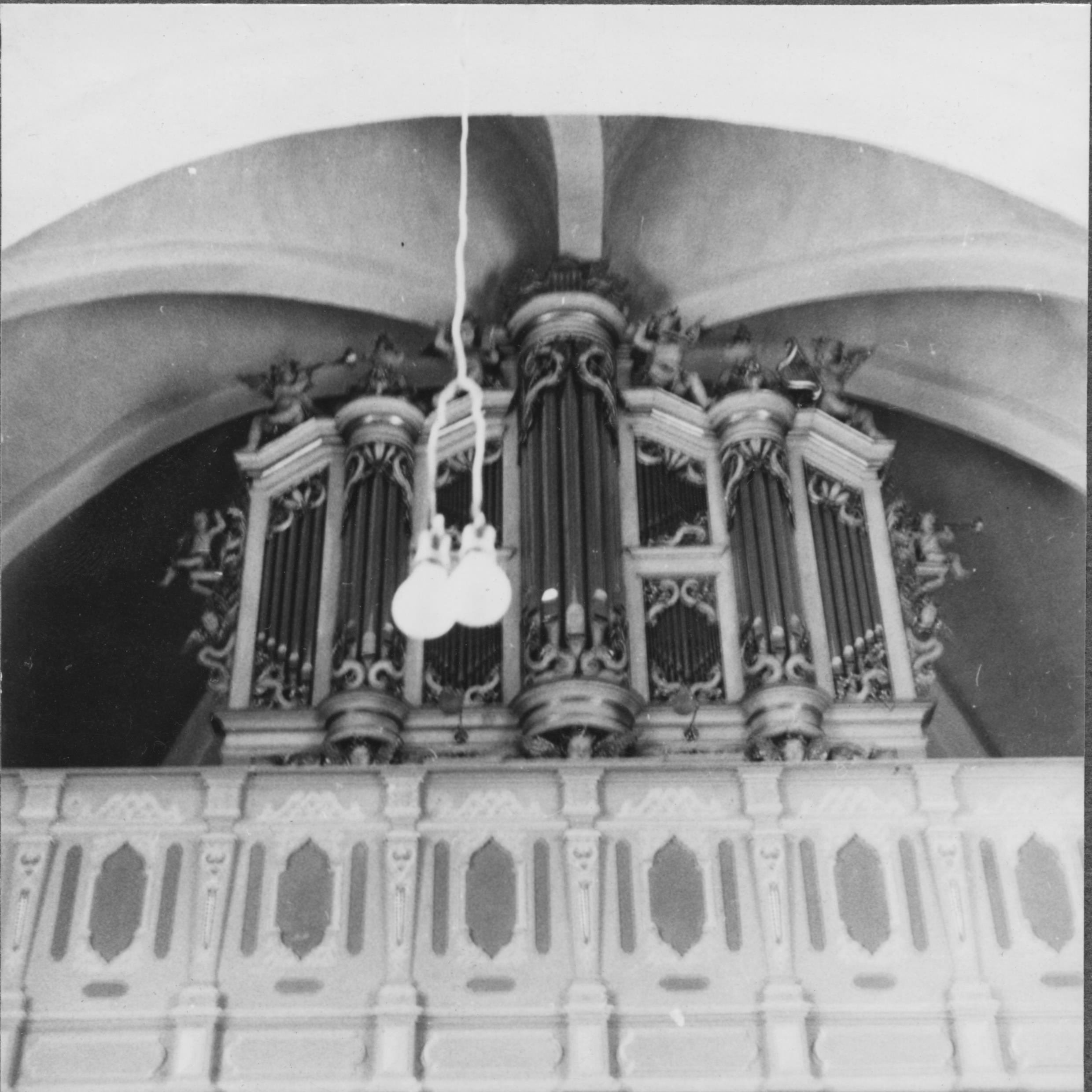 Gösta Lindström, Österlövsta kyrka