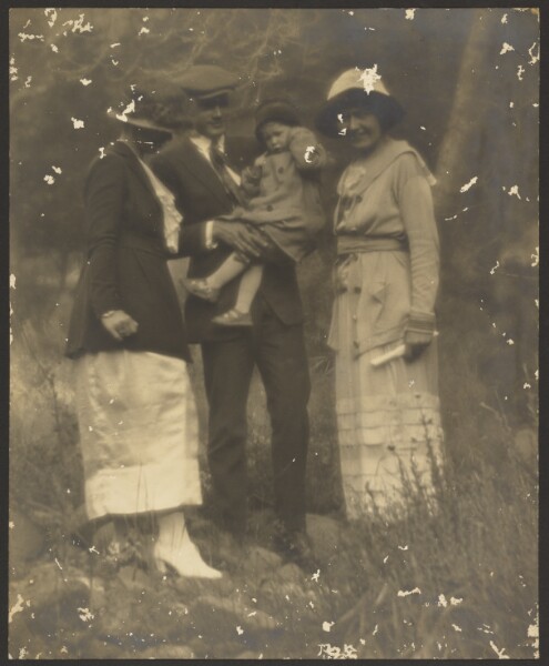 Louis Fleckenstein, [Portrait of a Family]