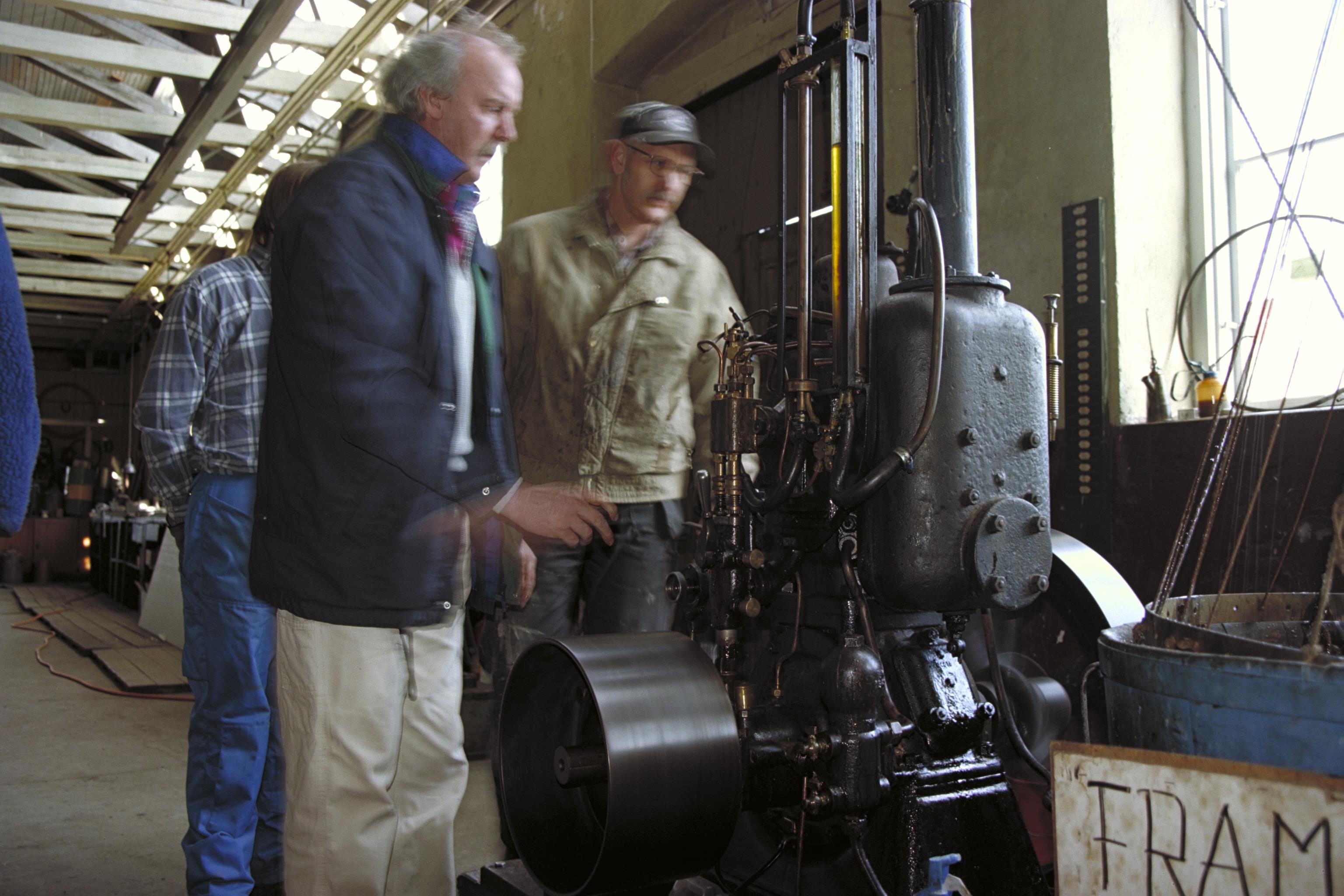 Bengt A Lundberg, Pythagoras motorfabrik