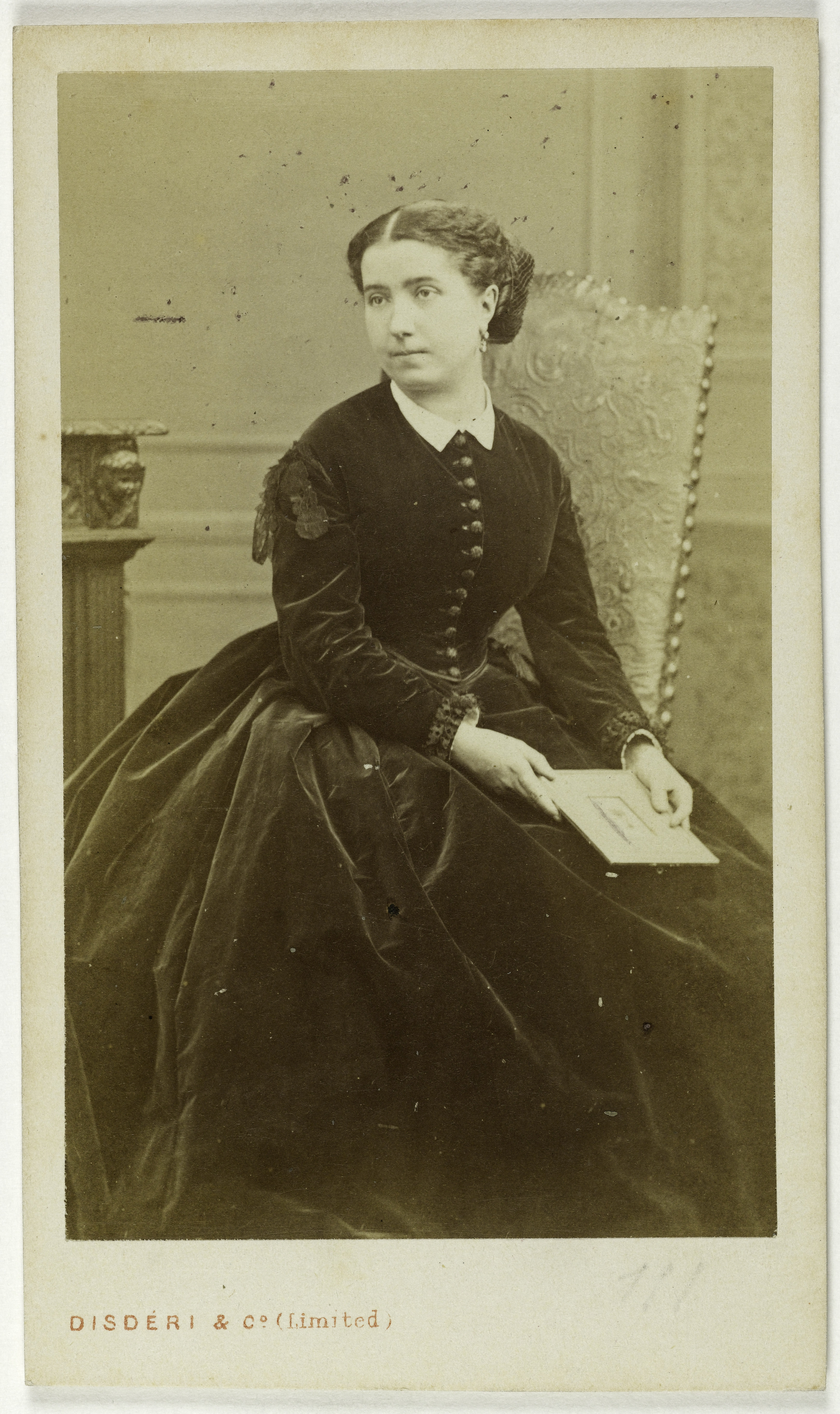 André-Adolphe-Eugène Disdéri, Portrait de Lafontaine Victoria, (née Valous), (1841-1918), (actrice)