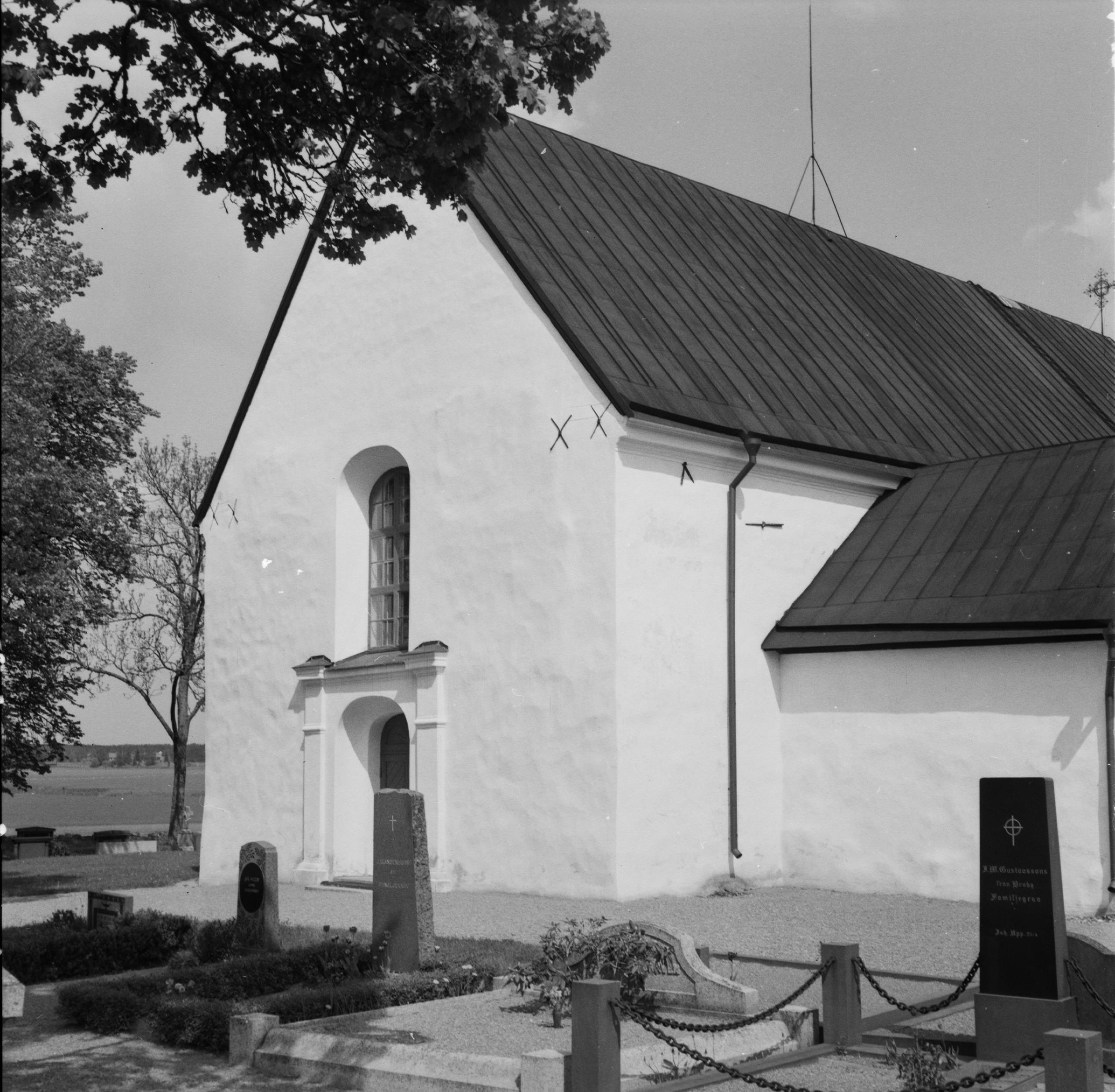Åke Nisbeth, Österunda kyrka