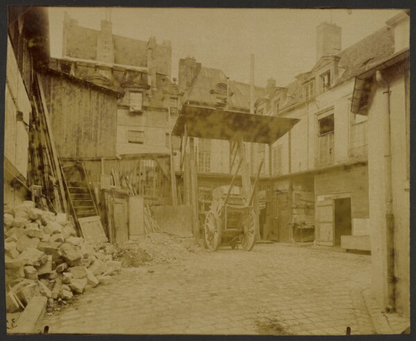Eugène Atget, Dépendence de l'Hotel Royal Saint-Paul 13 Rue des Lions
