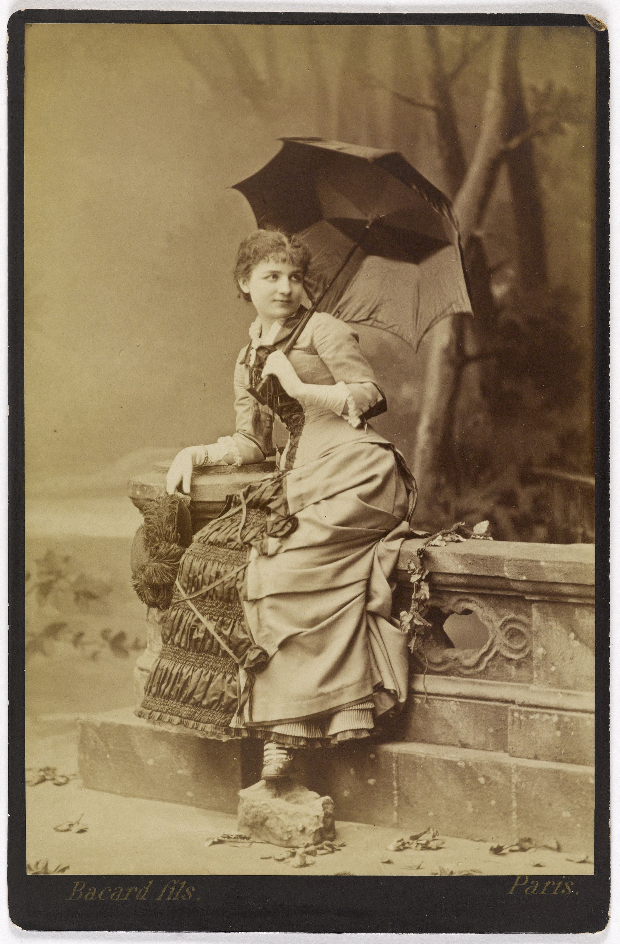 Bacard Fils, Portrait de Dandar, actrice