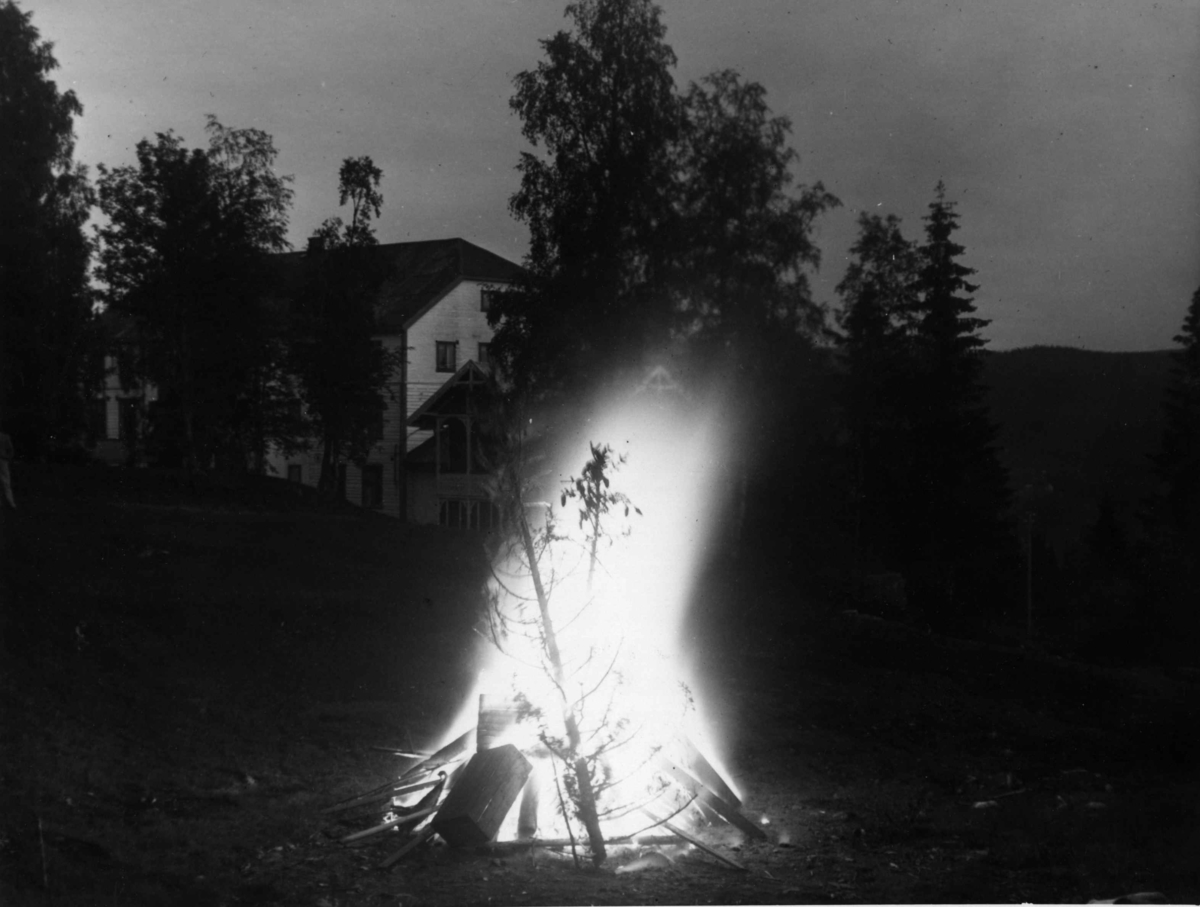 Anders Beer Wilse, Breidablikk Hotell St. Hansbål Valdres