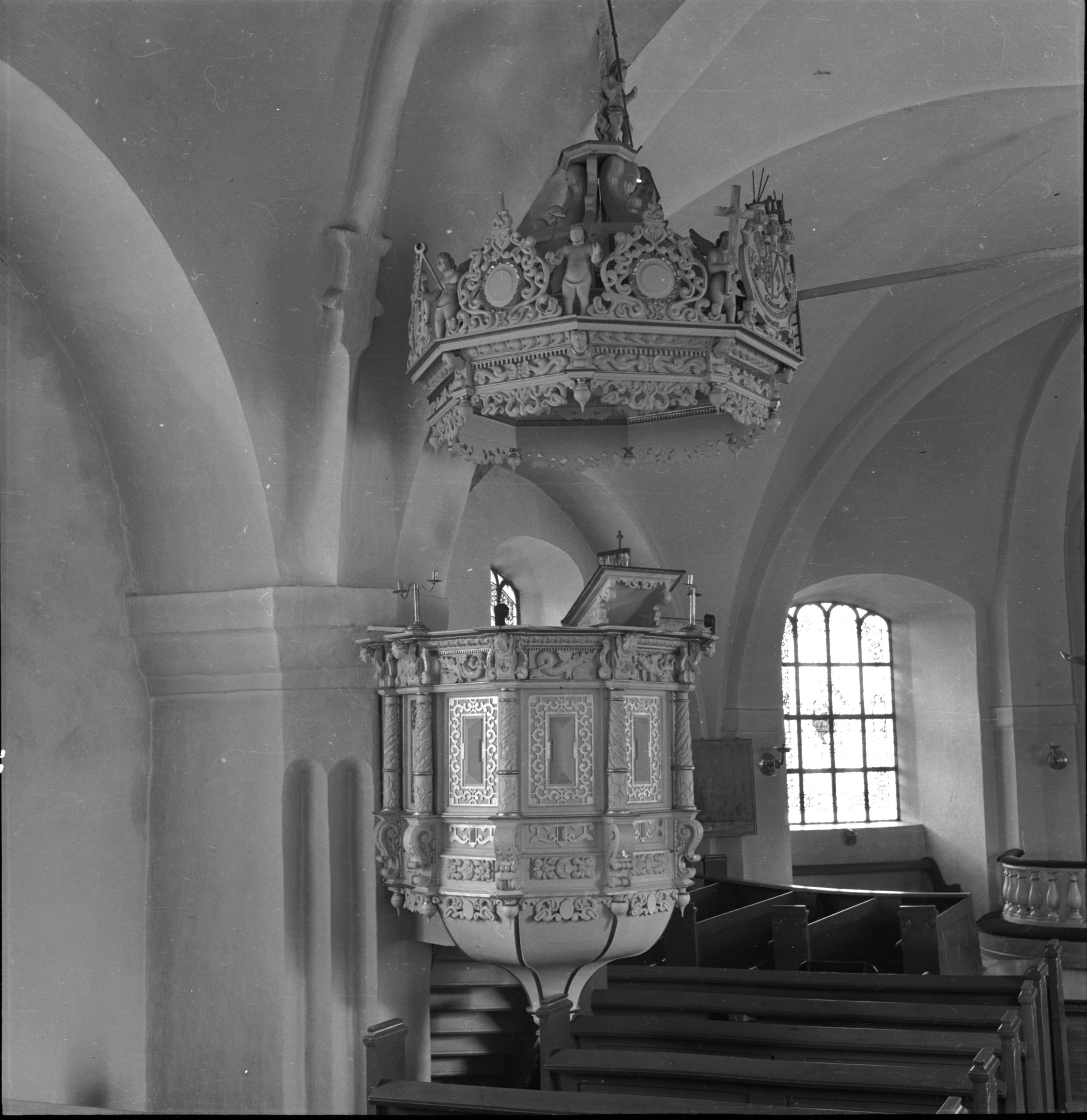 Ivar Schnell, Mellösa kyrka