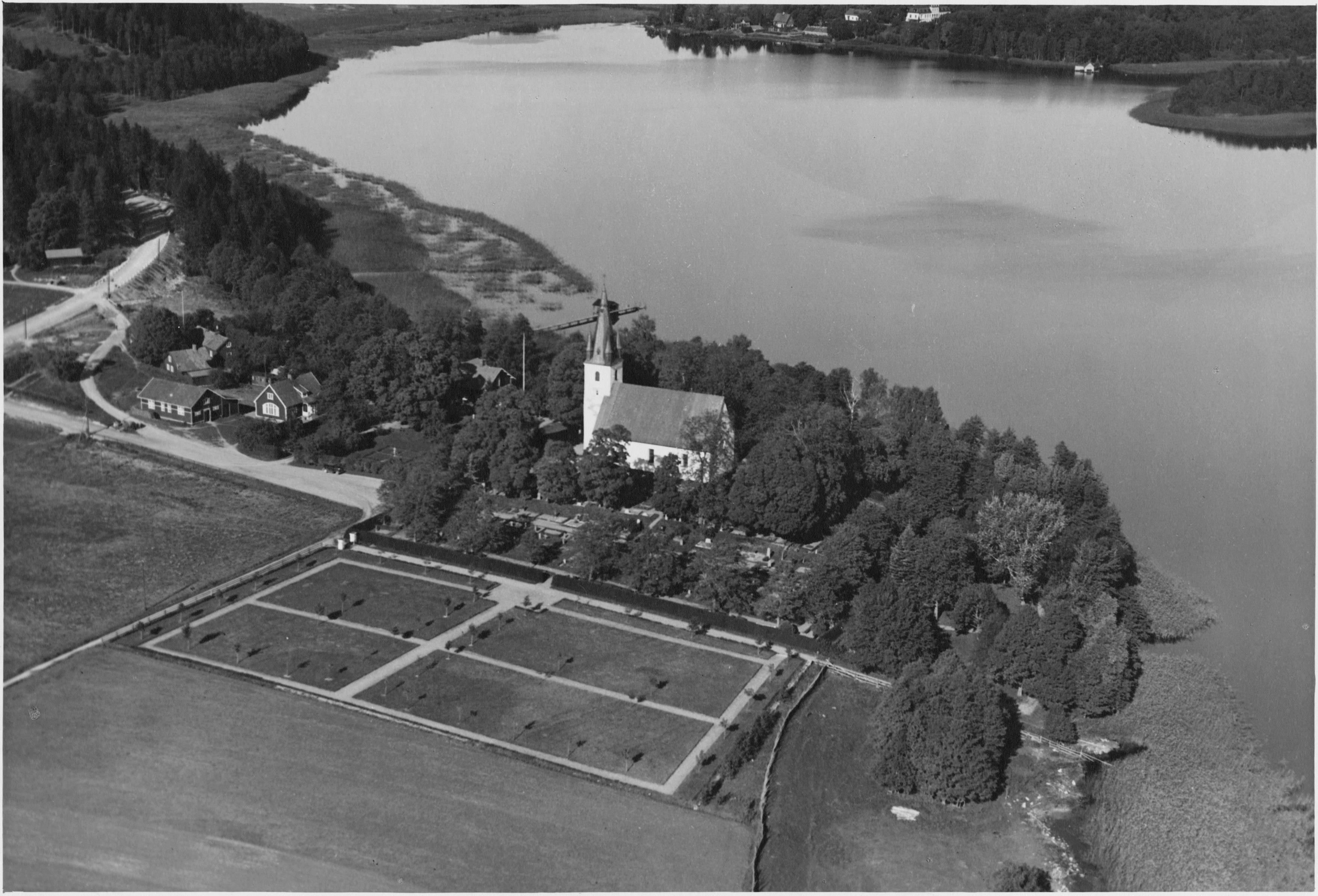 Oscar Bladh, Frustuna kyrka