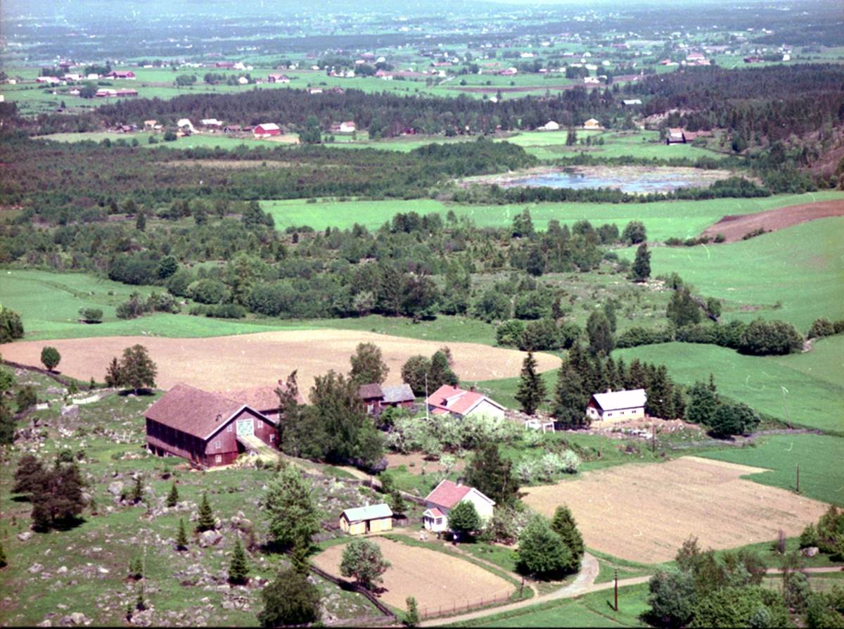Widerøes Flyveselskap A/S, FLYFOTO GRØTHOLM 103-1, STANGE