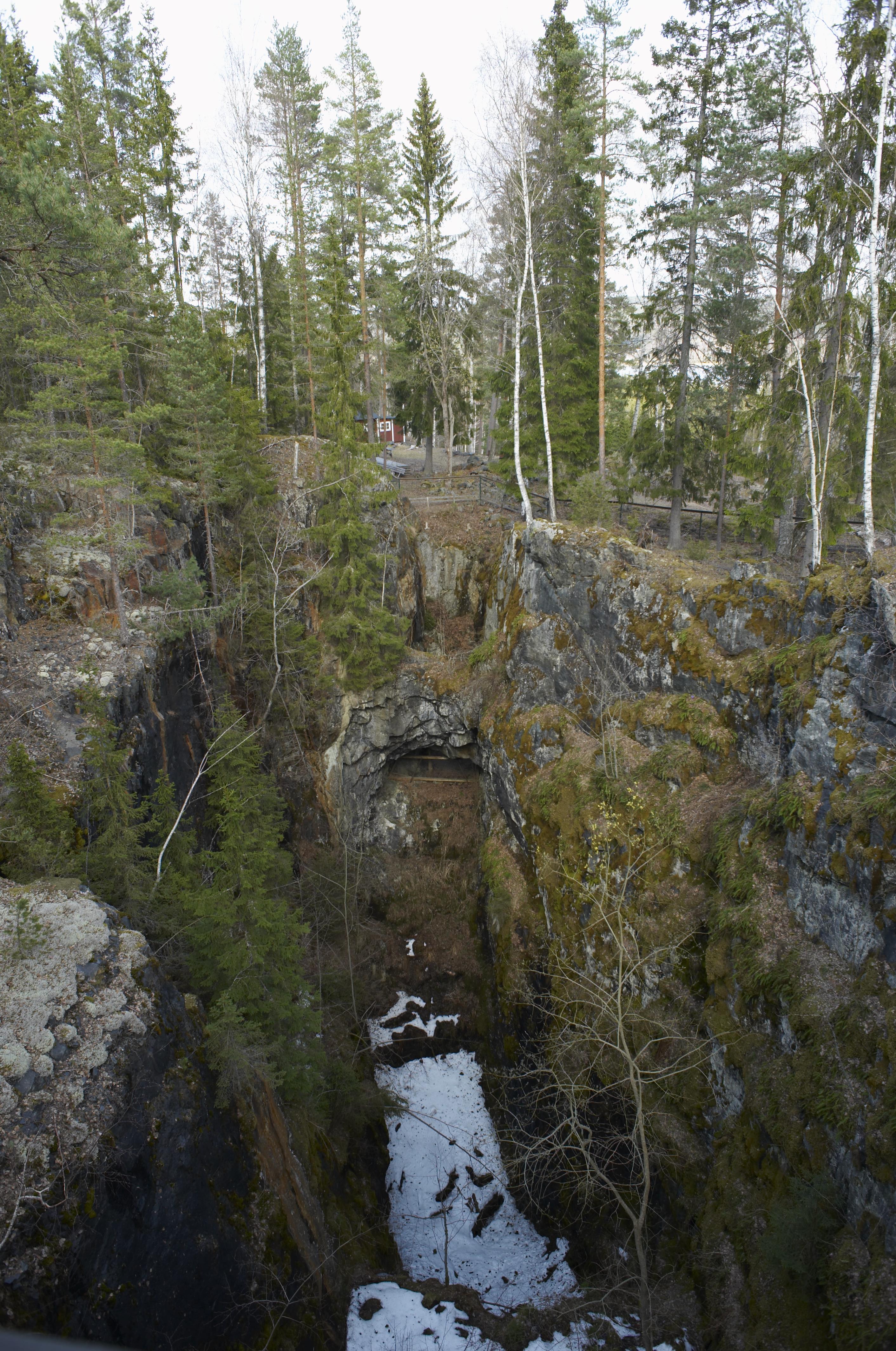 Bengt A Lundberg, Flogbergets gruva