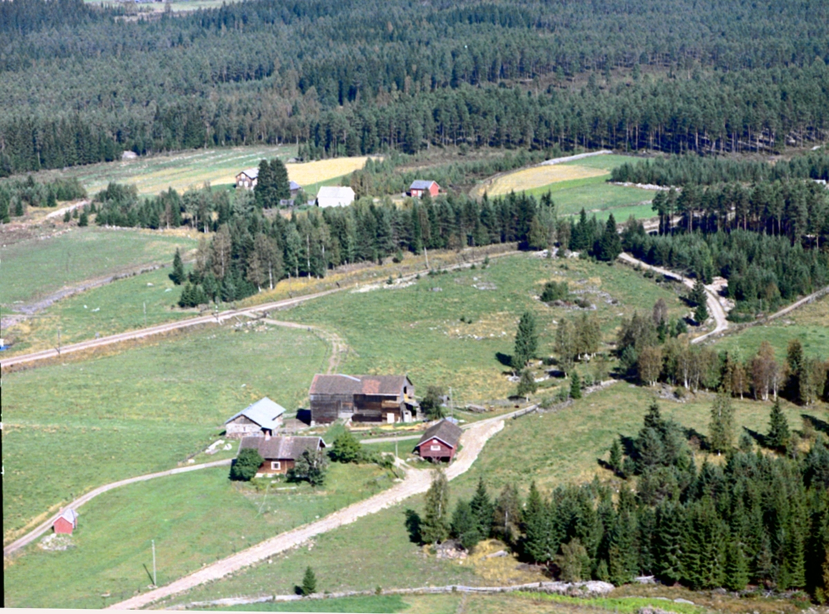Widerøes Flyveselskap A/S, FLYFOTO VIVELSTAD GARD