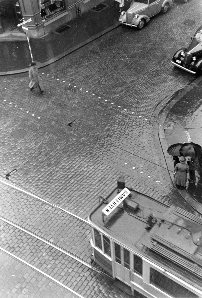 Anders Beer Wilse, Trikker