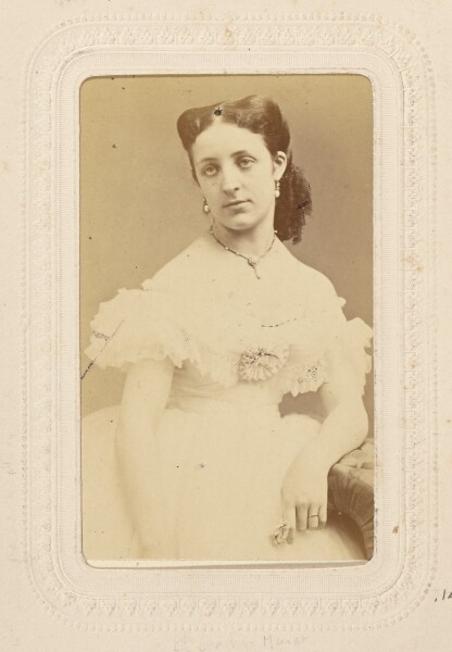 André Adolphe-Eugène Disdéri, Mme Magnan